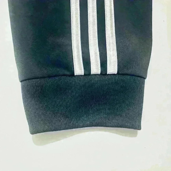 Adidas Iconic Tricot Jogger, Unisex Youth Size Large 14/16, Silver Gray - Picture 8 of 13